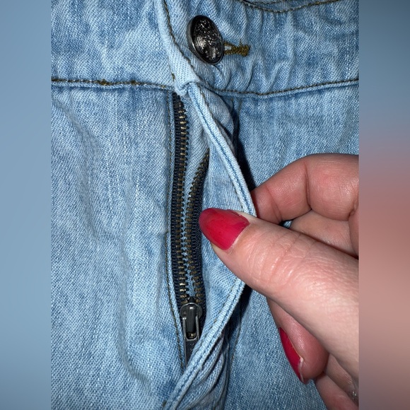 Vintage Harley Davidson Light Wash Jean Shorts Harley patches on back Sz 10 - Picture 8 of 13